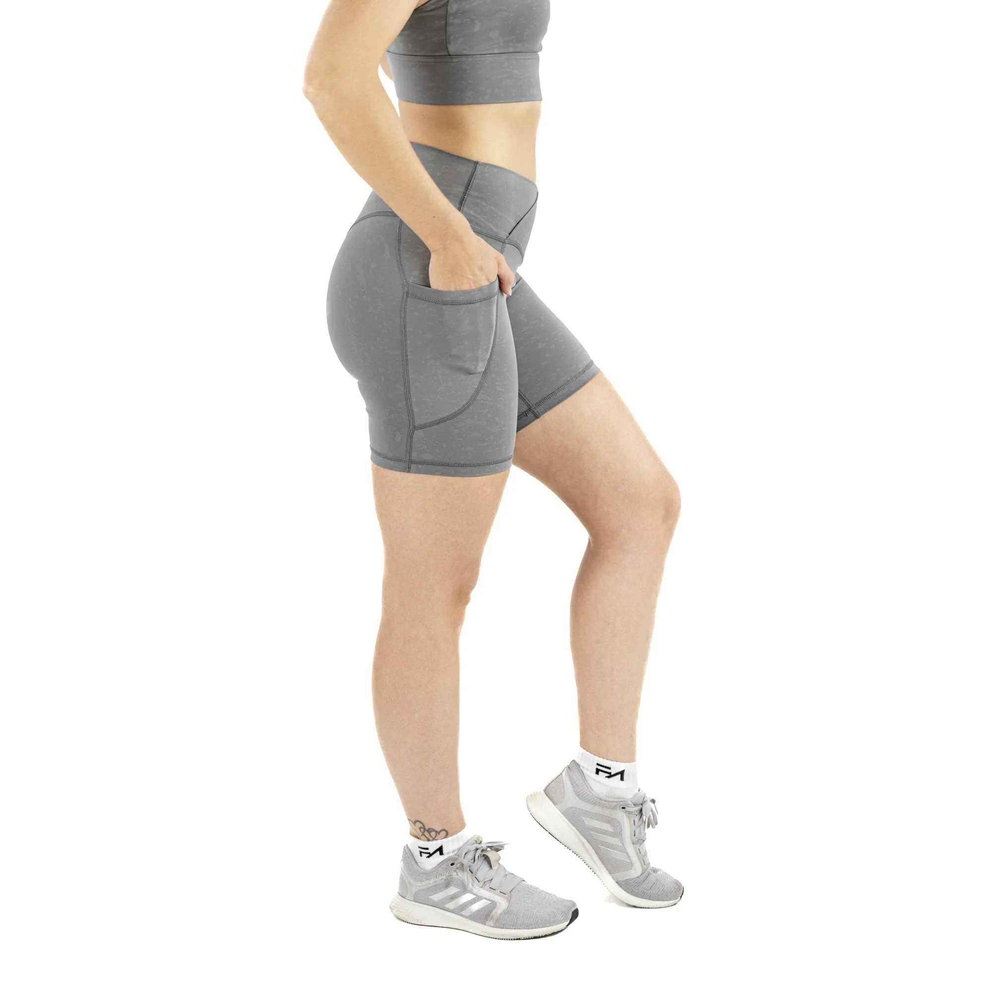 Carbon Shorts Cloud (5") - Image 5