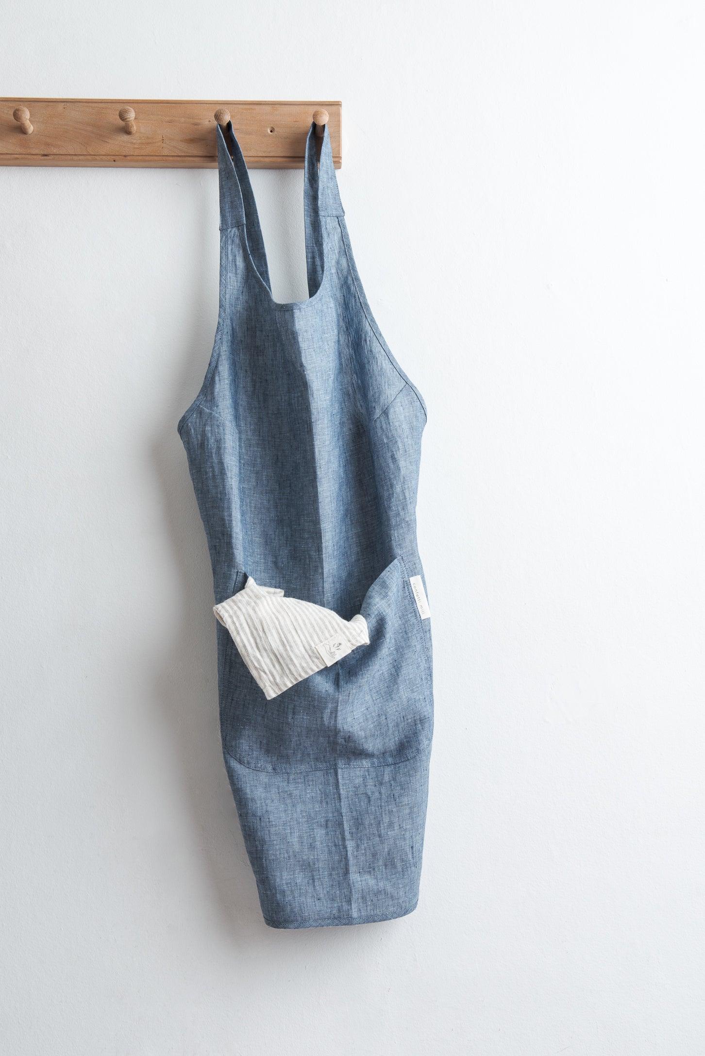 Linen Apron - Navy - Image 3