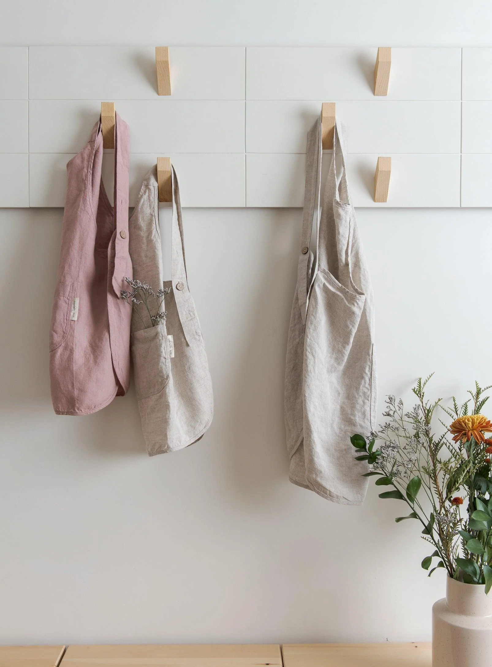 Linen Apron - Oat - Image 10
