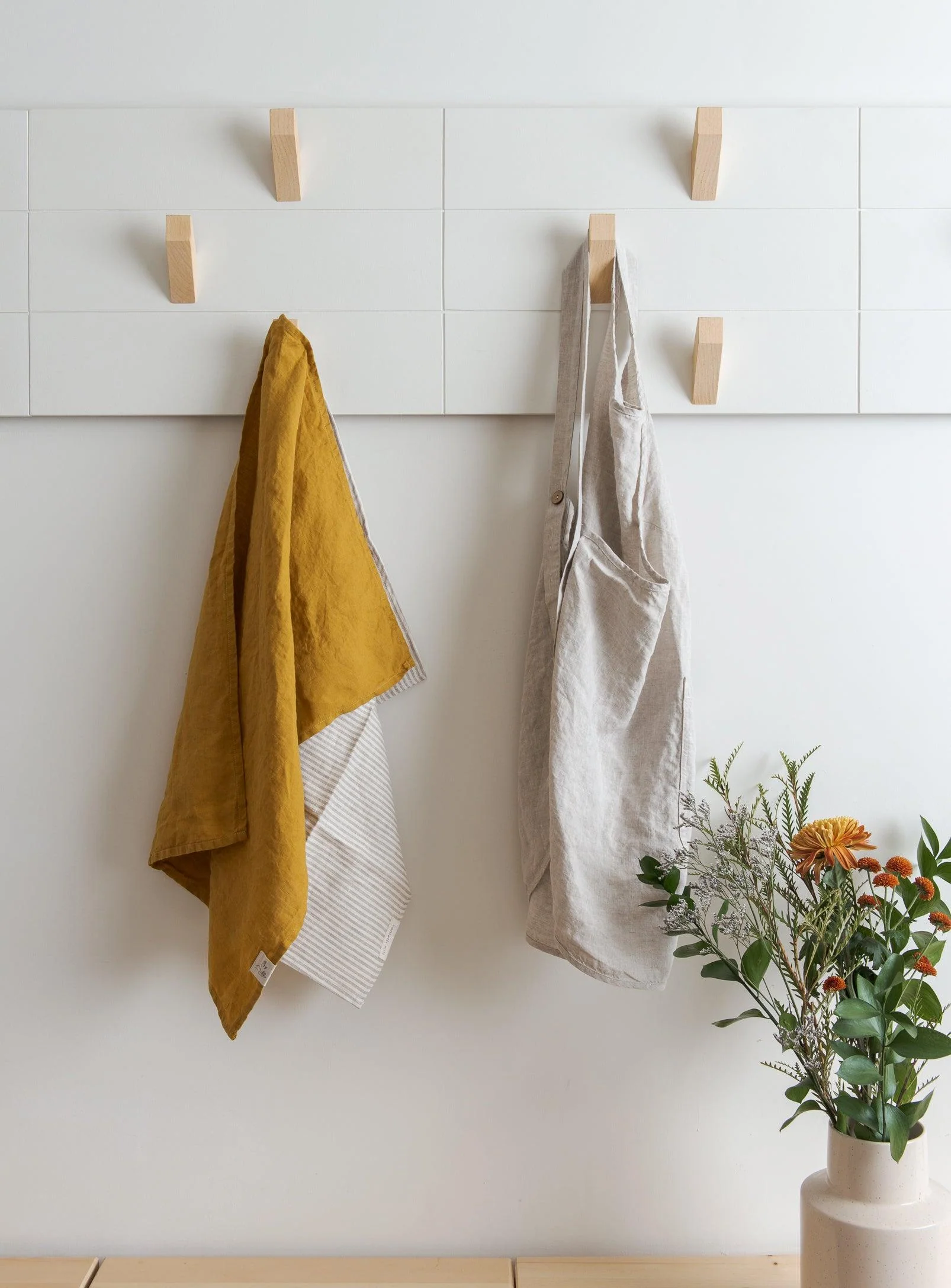 Linen Apron - Oat - Image 12