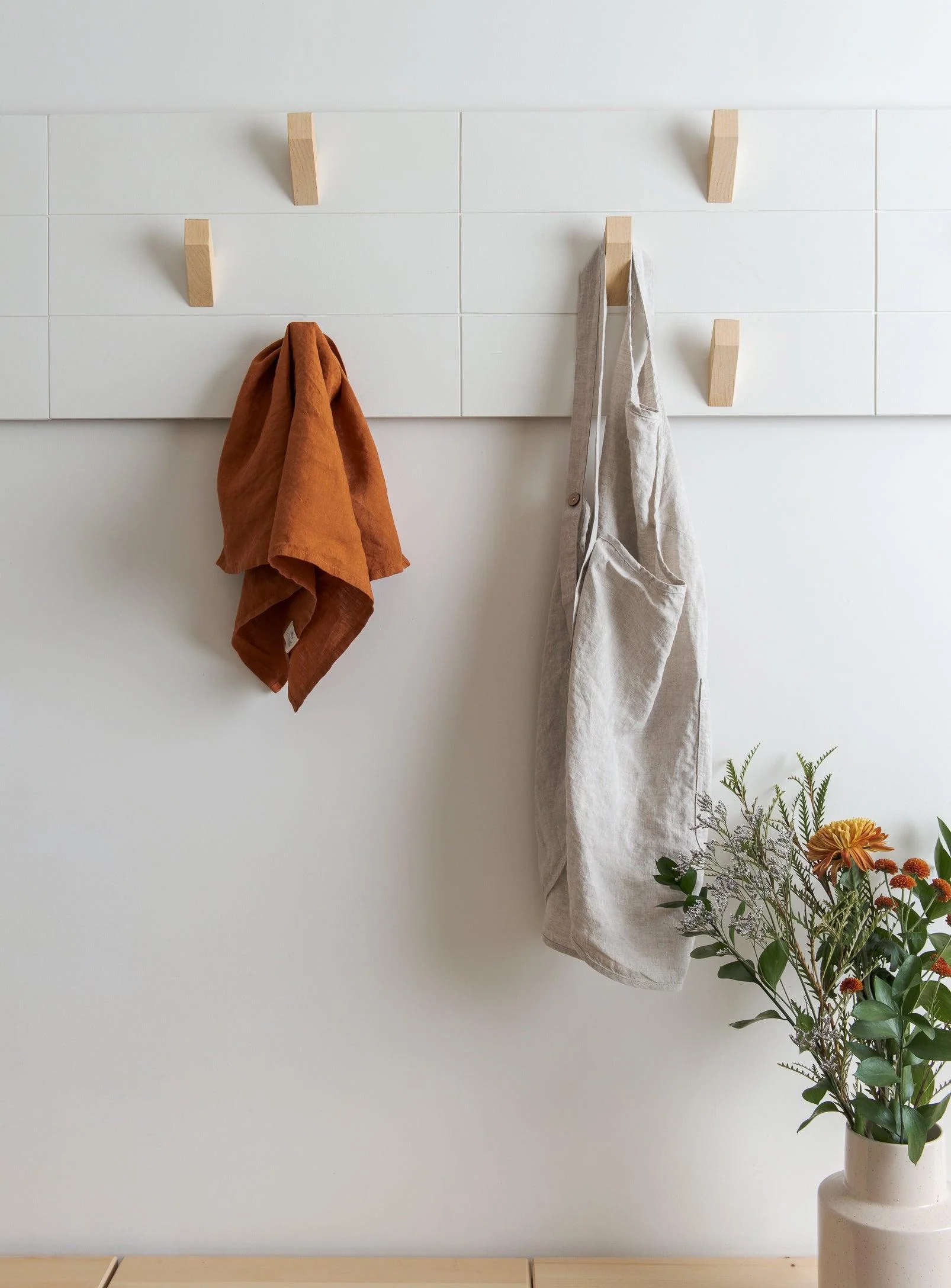 Linen Apron - Oat - Image 5