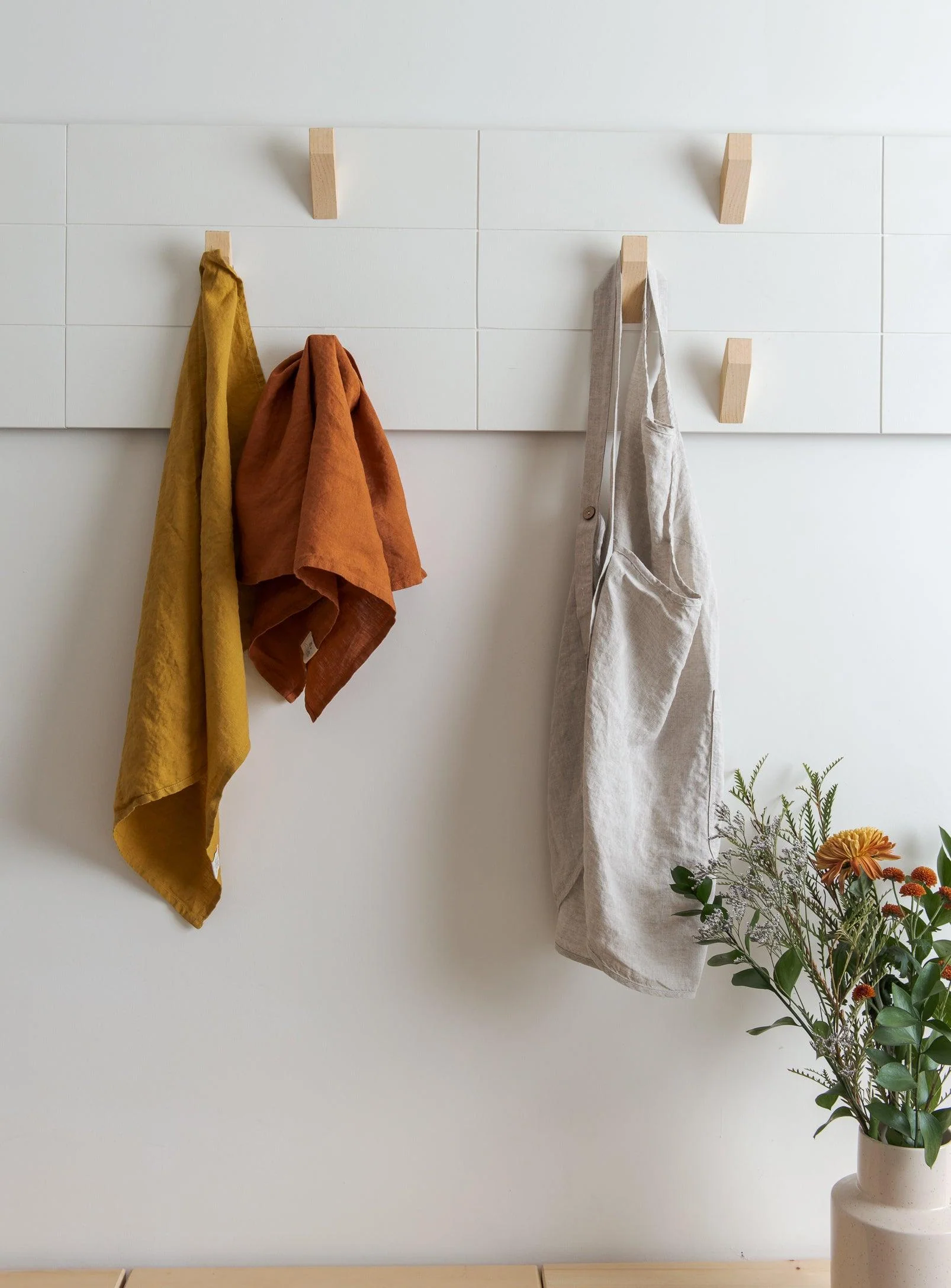 Linen Apron - Oat - Image 6