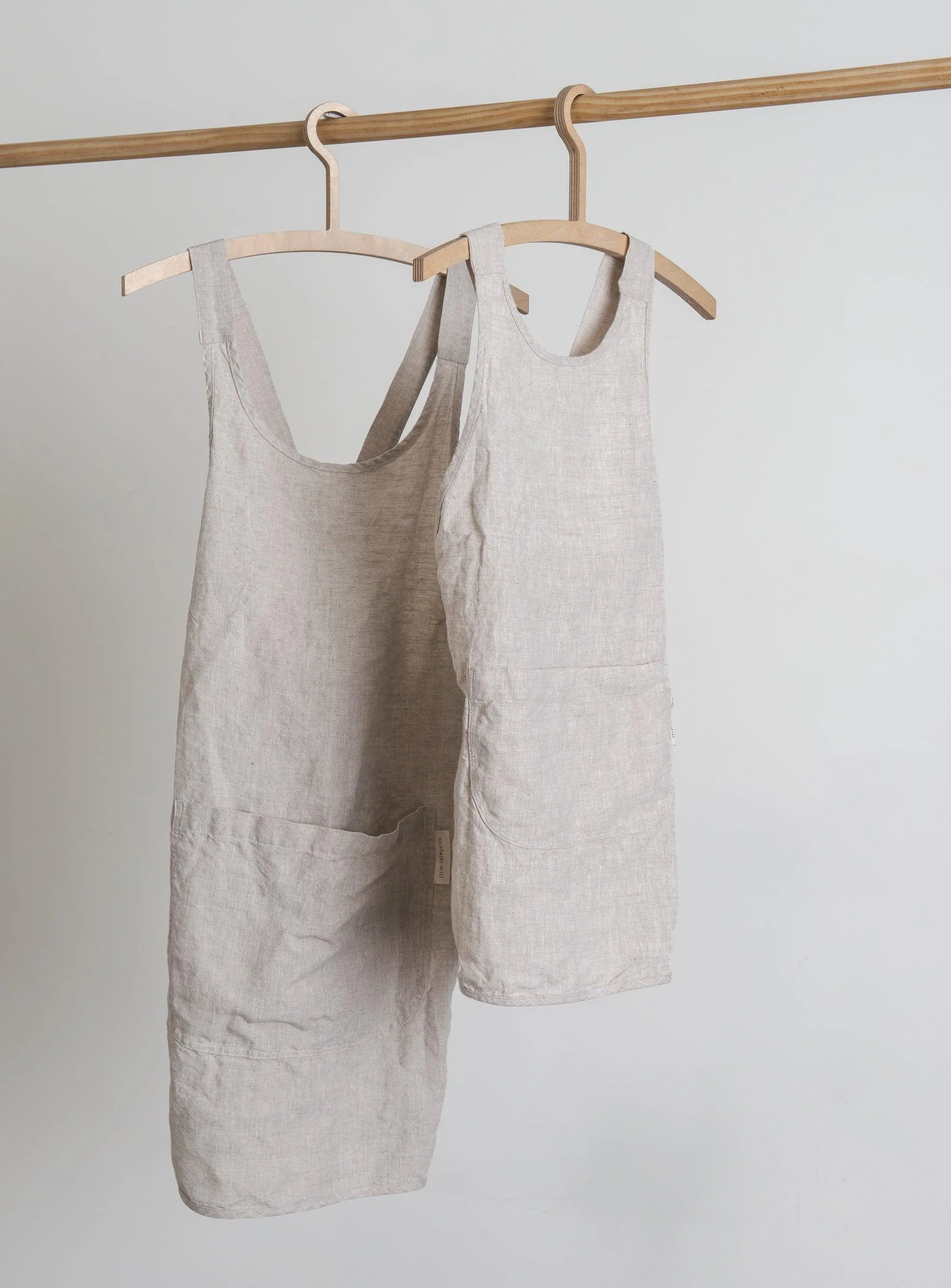 Linen Apron - Oat - Image 9
